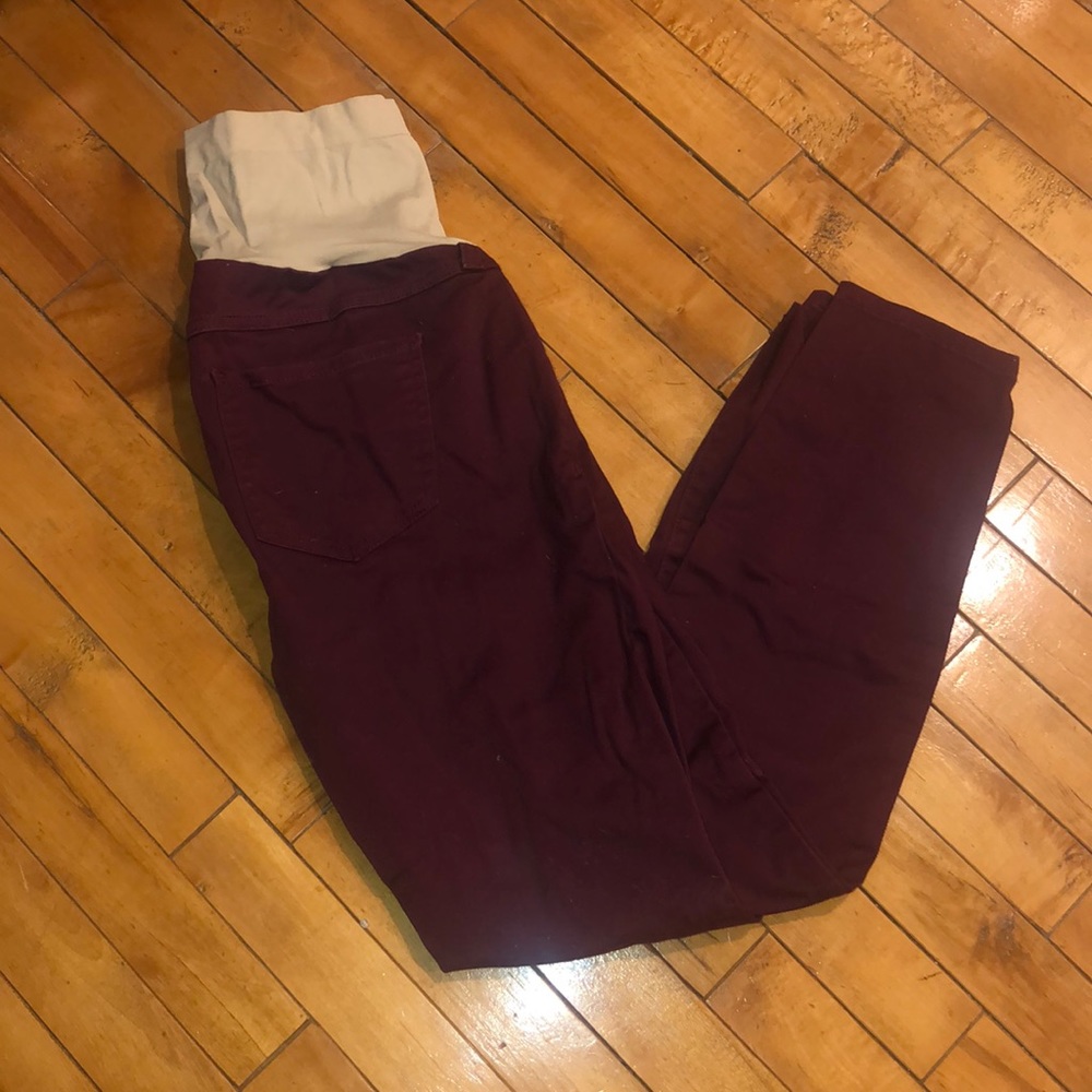 Lauren Conrad stretch maternity pants